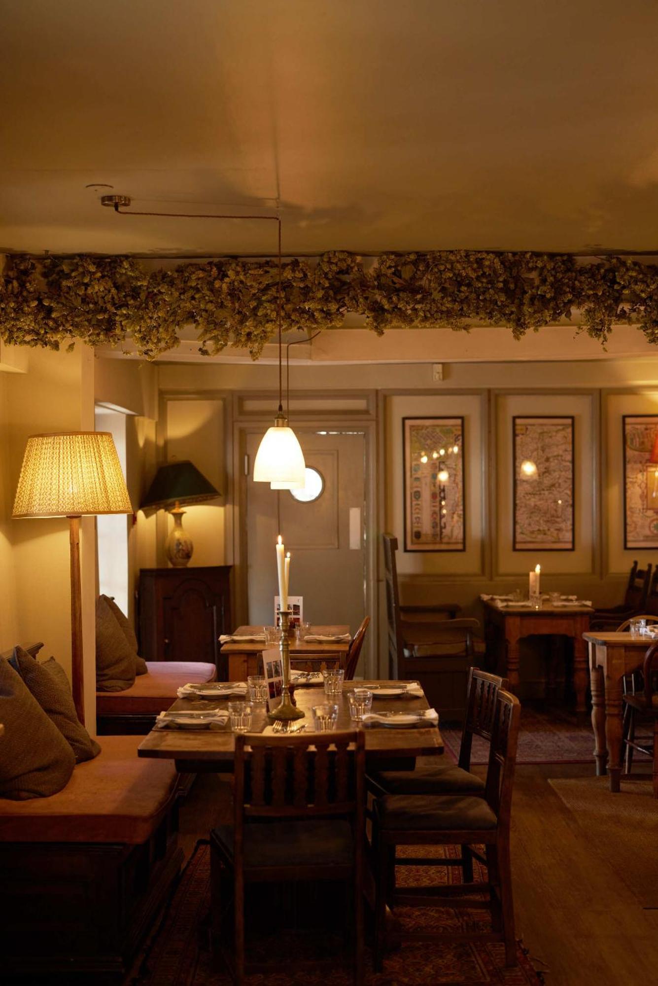 Hotel The Grosvenor Arms à Hindon Extérieur photo