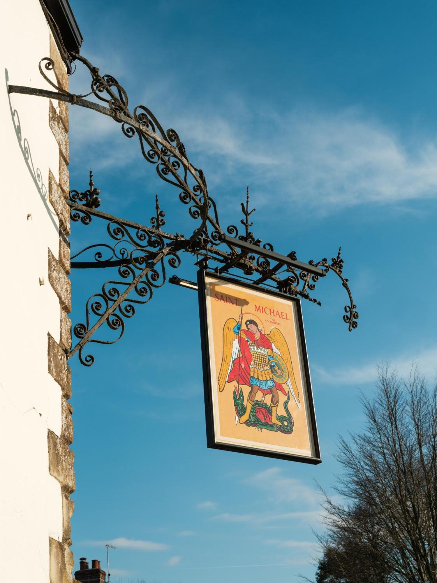 Hotel The Grosvenor Arms à Hindon Extérieur photo